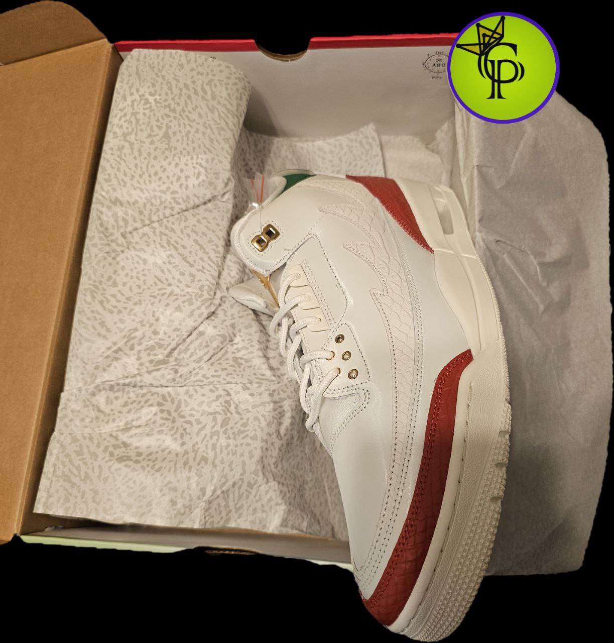 Jordan 3 Retro
El Vuelo Summit White
SIZE 15